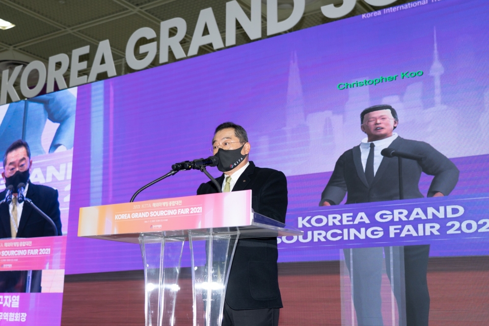 1일 삼성동 코엑스에서 개최한 ‘제14회 KITA 해외마케팅종합대전’ 개막식에서 무역협회 구자열 회장이 인사말씀을 하고 있다.